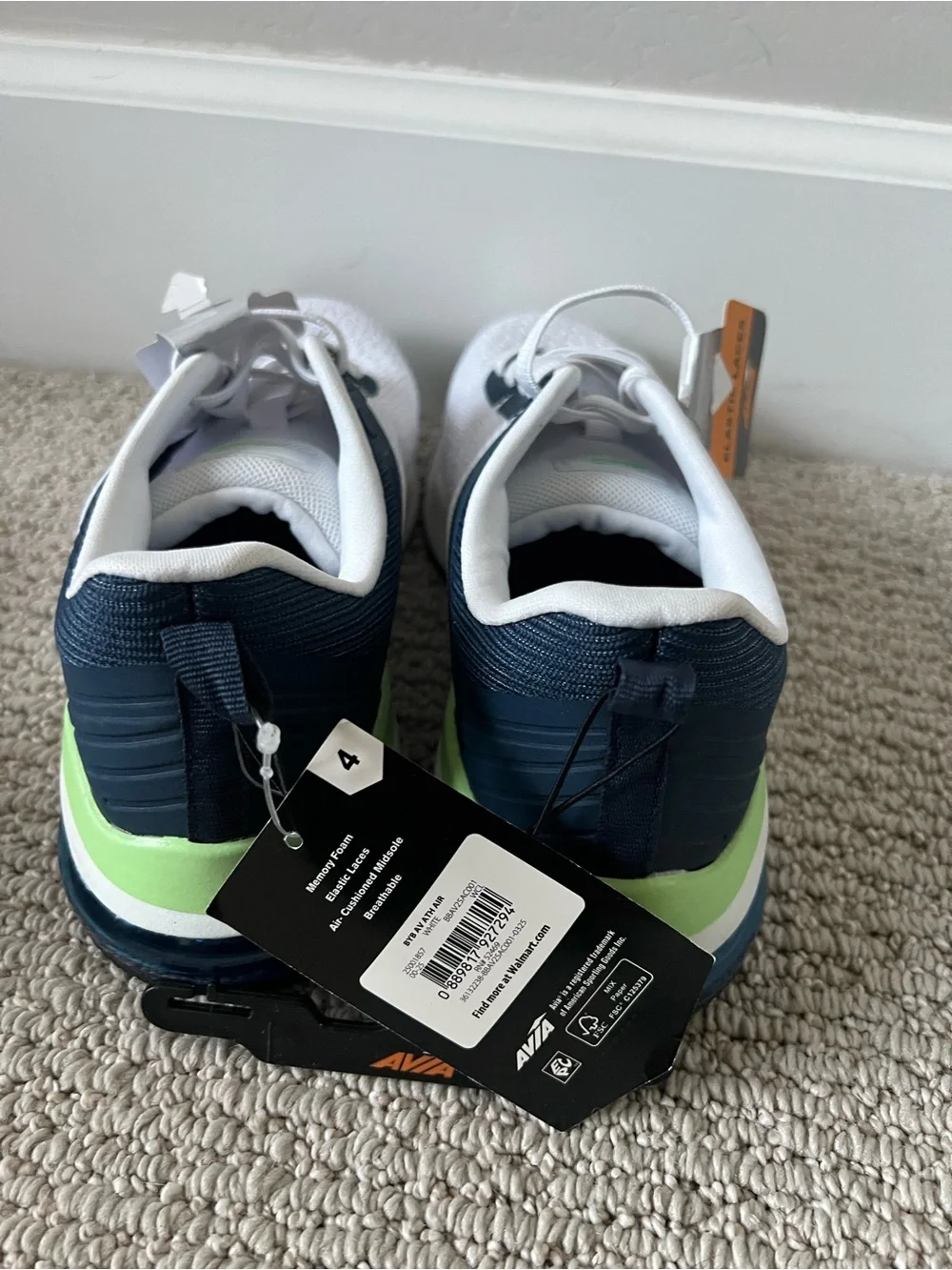 Avia Boys O2 Air Athletic Sneakers size4 NWT $15